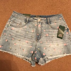 High waisted rose patterned jean shorts